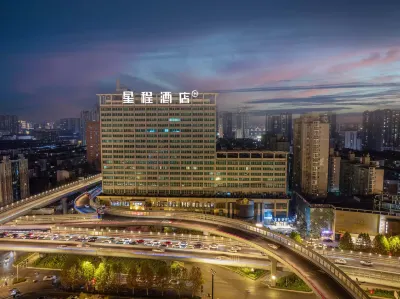 Starway Hotel (Luoyang Nanchang Road Wangfujing) Hotel a Luoyang