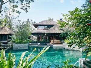 HOSHINOYA Bali