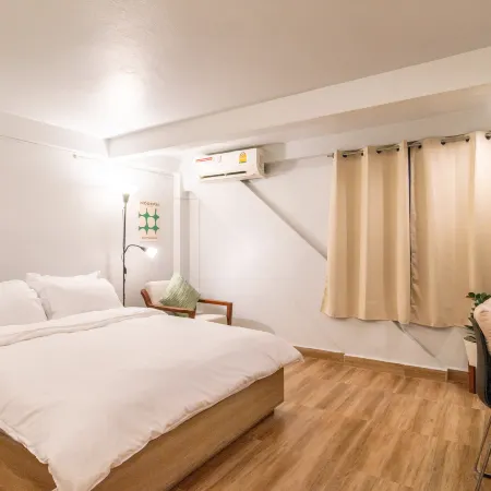 Cozy Corner Bangpho Отели рядом с достопримечательностью «Пирс Kiak Kai»