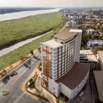 Amari Vientiane Hotel Exterior