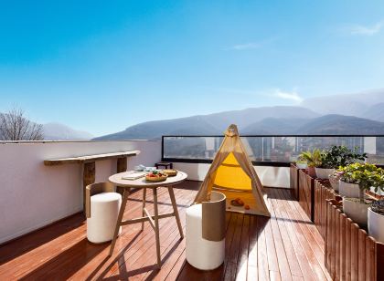 Moshang Yisu Hotel (Dengfeng Songshan Shaolin Temple Scenic Area Branch)