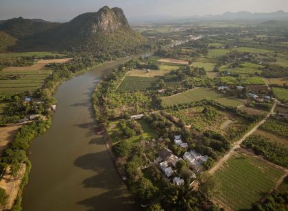 River Kwai Kiri Resort