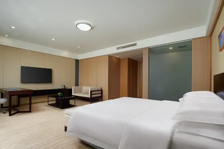 Ningbo Qianwan New Zone Haiyue Huantu NANYUAN INN Hotel (Dazhong Square)