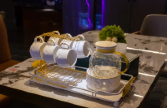 湖州悅享智能影院酒店（南潯菱湖店）