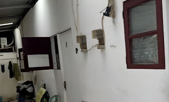 Kost 48 Surabaya