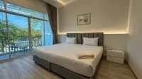 Baan Suan Khun Ta and Golf Resort Hotels in Warin Chamrap