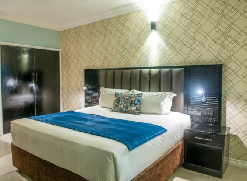 New Ambassador Hotel