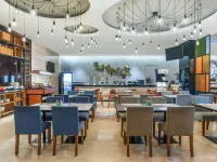 Mercure Jakarta Cikini Hotels near Godila Restaurant