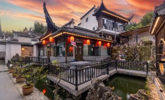 Hongcun Mushanbo · Yuli 19 She · Hanfu Experience · Lake View Courtyard Coffee · View Holiday Home