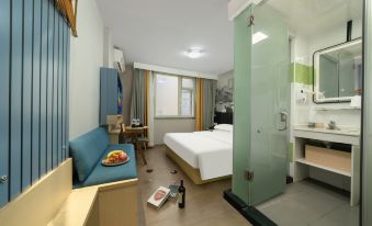 Lan Yu Hotel (Guangzhou Yongqingfang Shangxiajiu Pedestrian Street Branch)