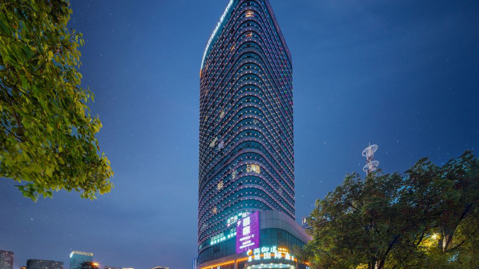 Rongyu International Hotel (Jishhou Municipal Government Ganzhou Ancient City Branch)