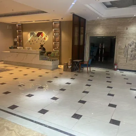 Vienna Hotel Linyi University Bus Station