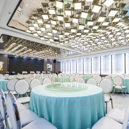 Zhangye Golden Holiday Hotel
