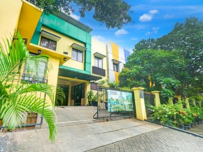 Hotel O Tebet Near Tebet Station Formerly Sabda Guest House