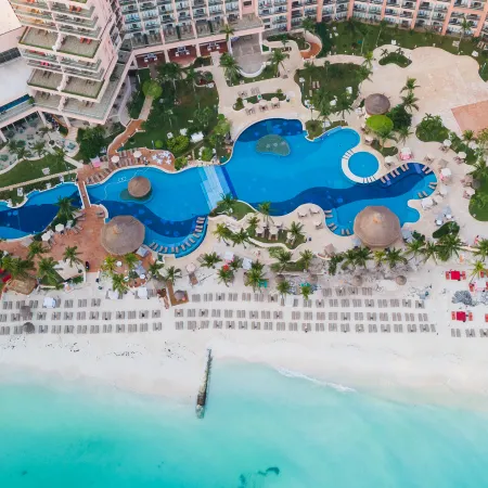 Grand Fiesta Americana Coral Beach