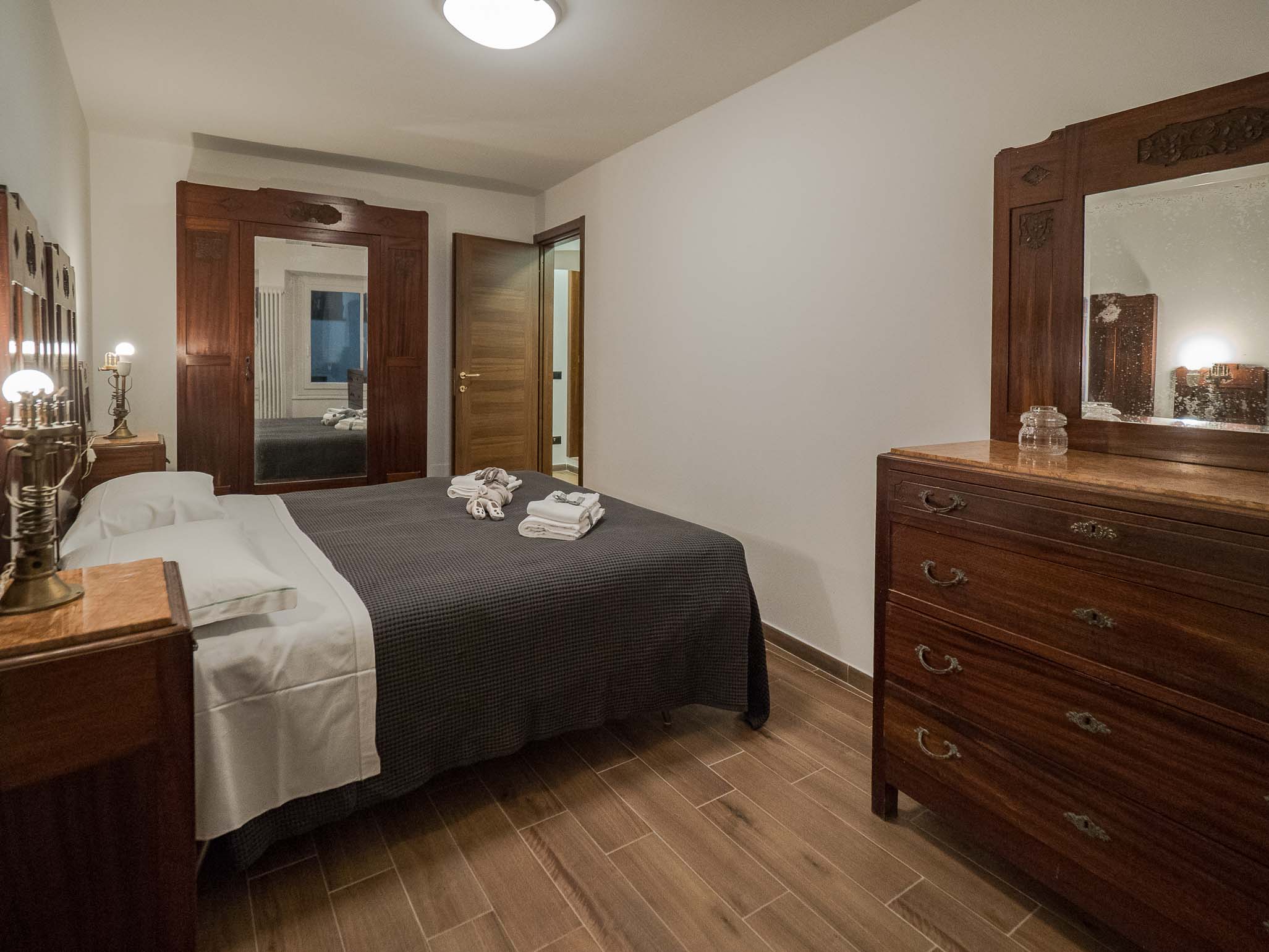 Tedea 2-Bedroom 2-Bathroom Exclusive Apartment Hotels in Vernazza