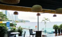 Hotel Sentral Seaview @ ​Beachfront - Desayuno