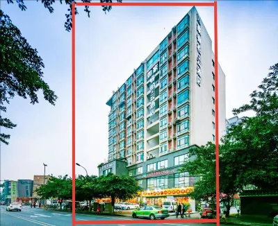 Ripple Hotel (Chengdu Shuhan East Road Yipin Tianxia Metro Station) โรงแรมใกล้พิพิธภัณฑ์แหล่งโบราณคดีจินซา