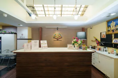 ข้าวสารพาร์ครีสอร์ท โรงแรมใกล้ถนนราชดำเนิน