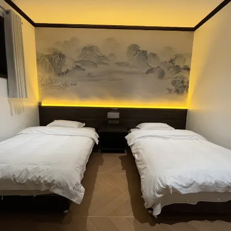 "Lingshi Dongwang Residence (Wang Family Courtyard Lodge