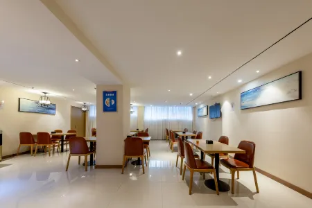 Yiduo Hotel (People's Square, Magang County High-speed Railway Station Branch)