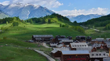 INWARD PEAK· Whilence Designer Vacation Homestay (Hemu Scenic Area Branch) Отели рядом с достопримечательностью «Hemu Observation Deck»