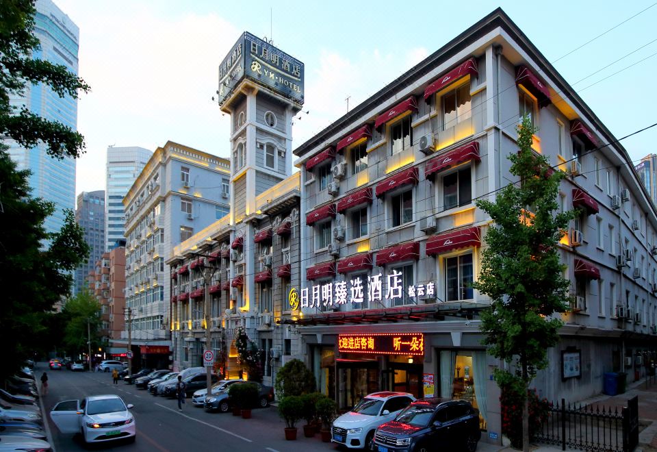 hotel overview picture