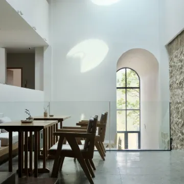 Homecoming·Snowman Mountain Guesthouse โรงแรมใกล้สะพานสวรรค์