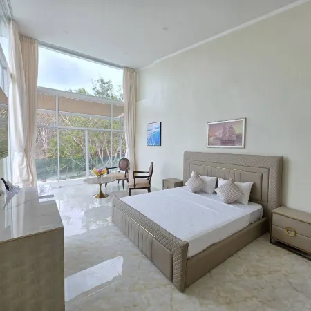 Ta Yai Beach Resort