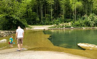 Yunshang Grassland·Anji Jiyi Starry Sky Pool Linxi Hot Spring Holiday Home