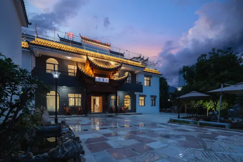 Jingdezhen Niulan Ceramic Homestay (China Ceramics Museum & Ancient Kiln) - con vista montagne