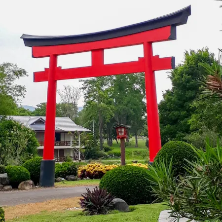 Suanphung Bonsai Village Отели рядом с достопримечательностью «Кхао Краджом»