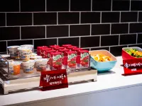 Ibis Hotel (Ge'ermu Bayi Middle Road Kunlun Square Branch) Hotels in Golmud
