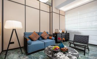 Huayi Qingju Hotel (Shenzhen North Railway Station)