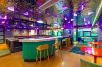 Coralline Hotel(Shenzhen Baoan Haiya Mega Mall Branch) - Quầy Bar