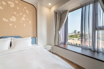 Midtown Premium Apartments Các khách sạn gần Co.opmart Nguyễn Bình
