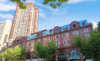 Ladoll Service Apartments - Housity