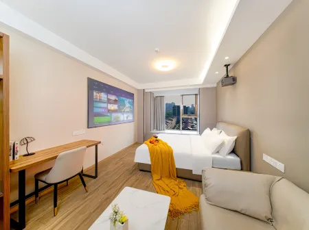 George Yue GEORGEHOTEL (Longhu Paradise Walk) Отели рядом с достопримечательностью «Yantai Nanshan University (Nanshan Middle Road)»