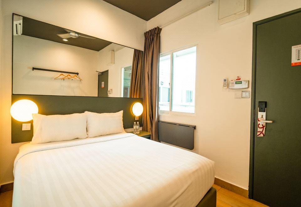 튠 호텔 KLIA 아에로폴리스 에어포트 호텔의 객실 내부