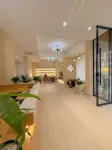 山嶼·溪Villa靜奢度假美宿（丹霞山旅遊風景區店） - 停車場