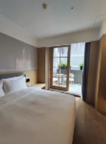 Jing Ye Ting Hotel (Wuhan Jianghan Road Pedestrian Street Xunlimen Metro Station Branch)