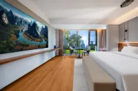 Yibin Ruijing Boutique Hotel - parking
