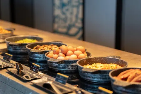 DeXin JunTing Hotel (Wenzhou South Railway Station Yintai Department Store Branch) Отели рядом с достопримечательностью «Wenzhou Vocational College of Science & Technology (West to Wenzhou Bureau of Land and Resources Lucheng Branch)»