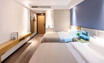 Kaju Hotel(Olympic Xinglong Street subway station store)