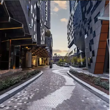 Royal Executive Corporate Residences