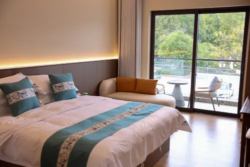 Linggushan Mountain Residence Homestay