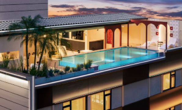 Liberty Hotel at Kunming Railway Station North Square & Huancheng South Rd Metro Station