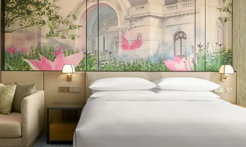 Sheraton Saigon Grand Opera Hotel