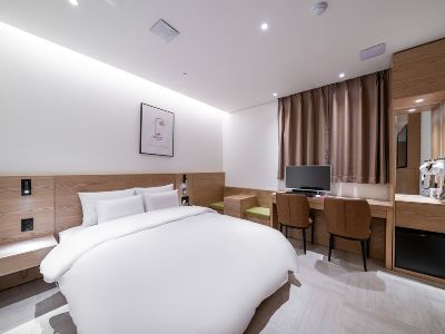 Ansan Luem Hotel