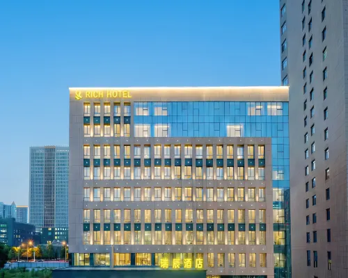 Rich Hotel Hotels near Songbei